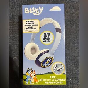 Kids White and Navy Over-Ear Headphones with Volume Limiting Bluetooth